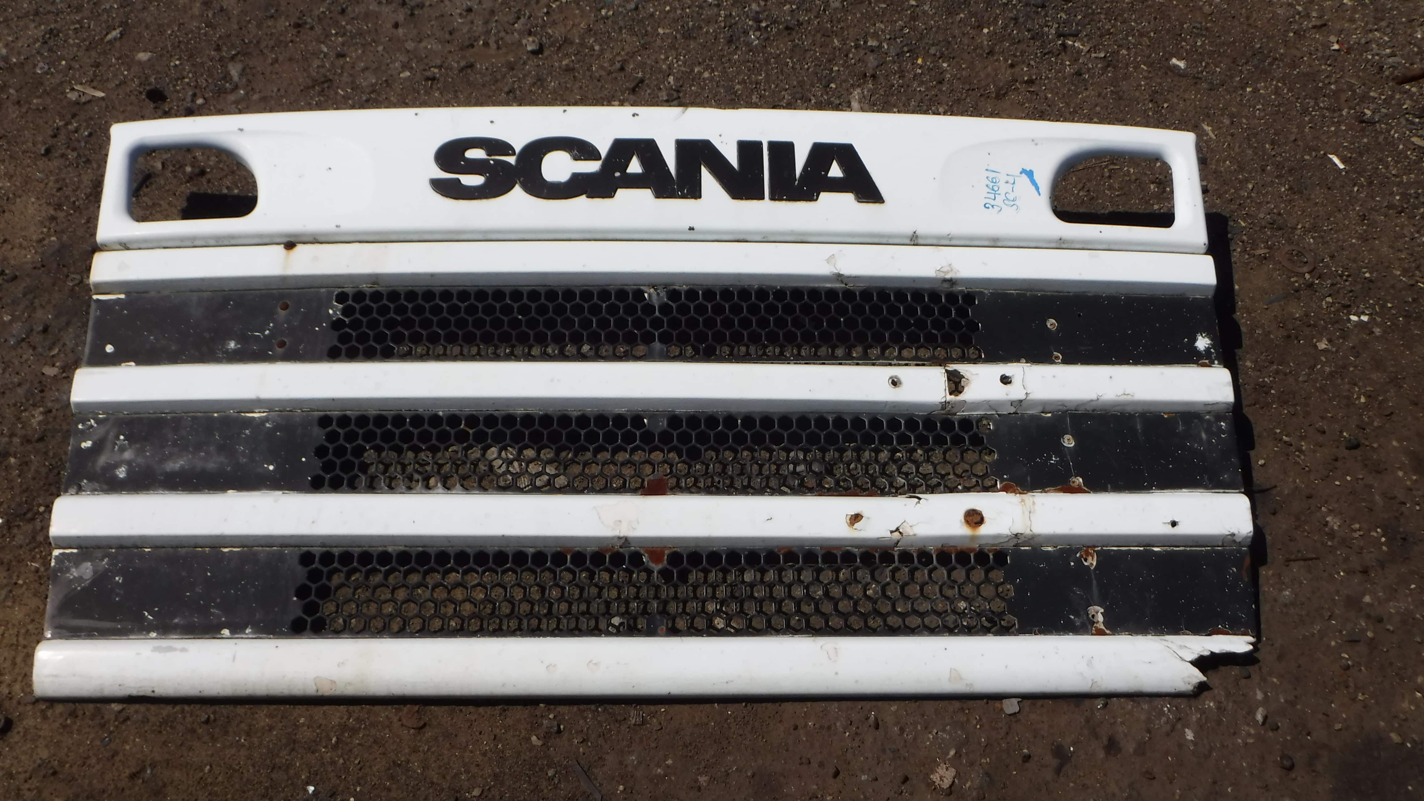 Копот Скания Scania R124 DSC12 1999 1397570 1401929 1371757 1371758
